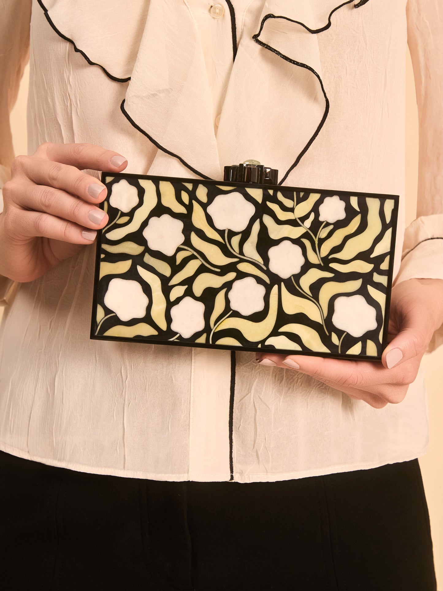 Flora Clutch